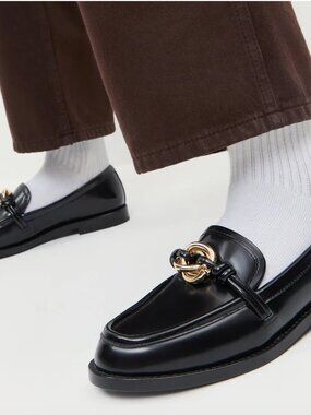 Women's Roma Black Loafer Flats US 7.5.